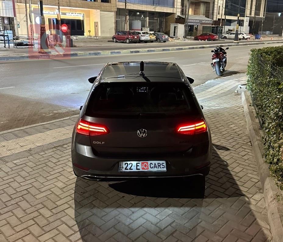 فولكسفاغن جولف